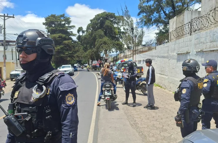 Comando Élite Motorizado inicia operaciones en los principales accesos a la capital
