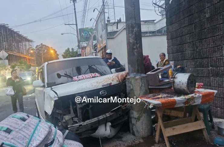 Picop choca contra ventas de comida en zona 8