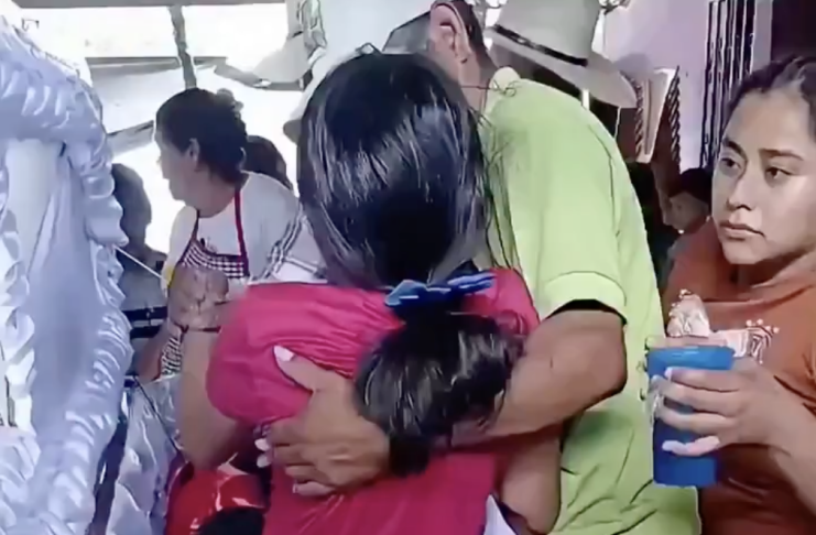 ¡DESPERTÓ EN SU VELORIO! Adolescente de Sacapulas permanece hospitalizada ¡DESPERTÓ EN SU VELORIO! Adolescente de Sacapulas permanece hospitalizada
